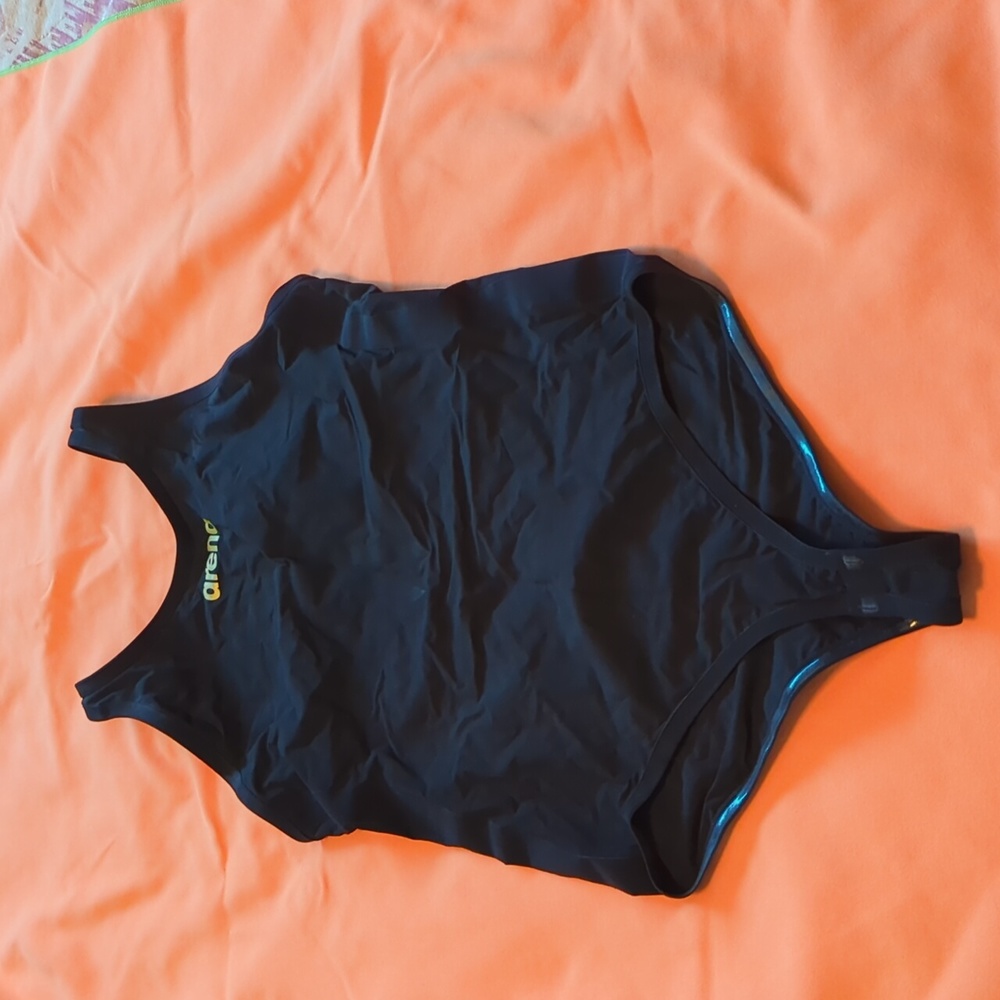 Arena Carbon duo size 34